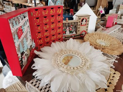 青春作伴好還鄉 鄉土工藝品的品牌化與情感營銷